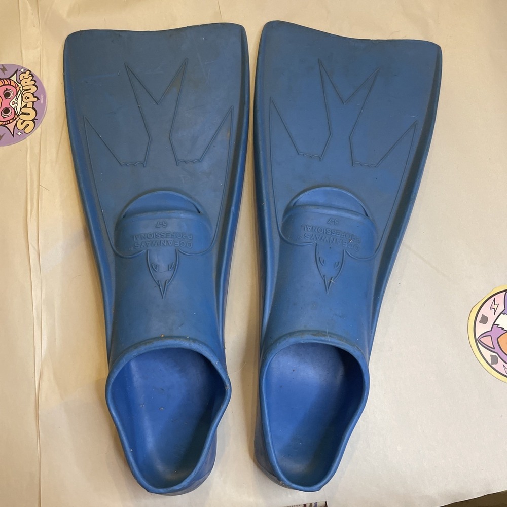 Swim Dive Fins | Oceanways Professional 5-7 #472 | Made in USA Blue Rubber‎